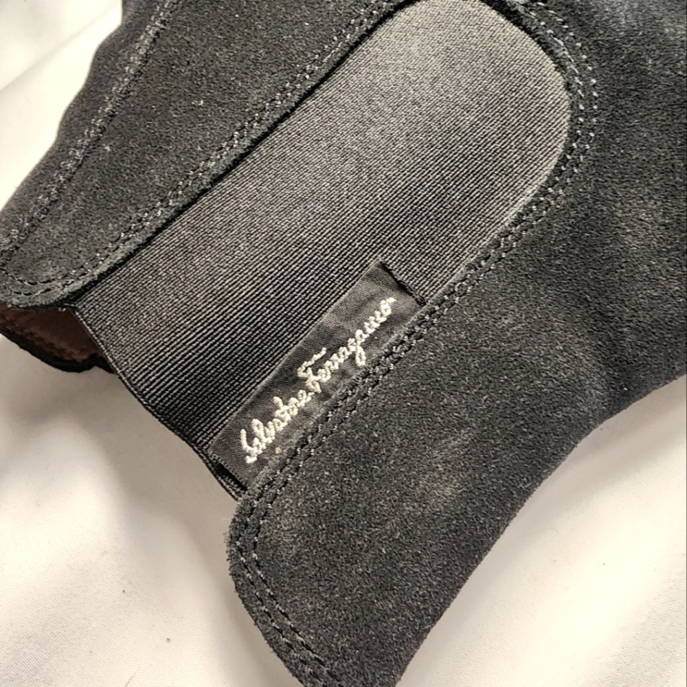 Salvatore Ferragamo Women's Black Suede Boots - Picture 4 of 7